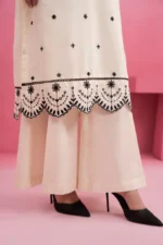 Embroidered Kurta - 2590 - Image 5