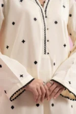 Embroidered Kurta - 2590 - Image 6