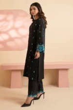 Embroidered Kurta Trouser - 3319 - Image 7
